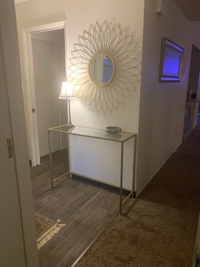 Photo - WELL MAINTAINED 2 BR, 2 BA TOWNHOME BY VAN MALL AREA!