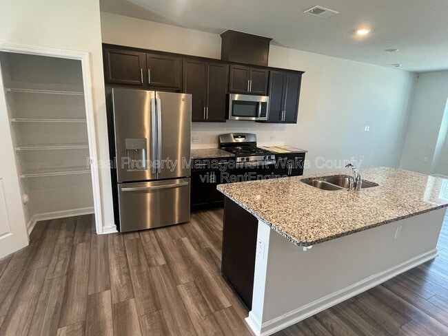 Photo - 2727 Chert Ln