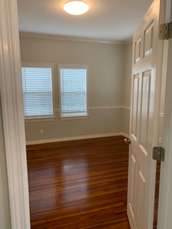 Photo - 165 Grove Hl