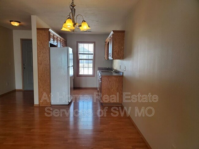 Photo - 1095 N Northwood