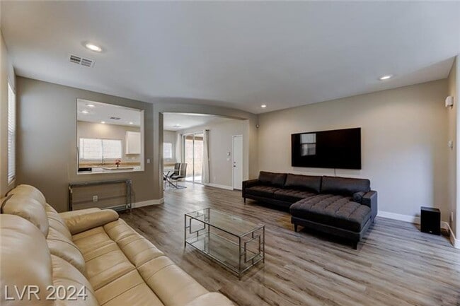 Photo - Gorgeous Updated Home w/ Open Floor Plan & New Upgrades
