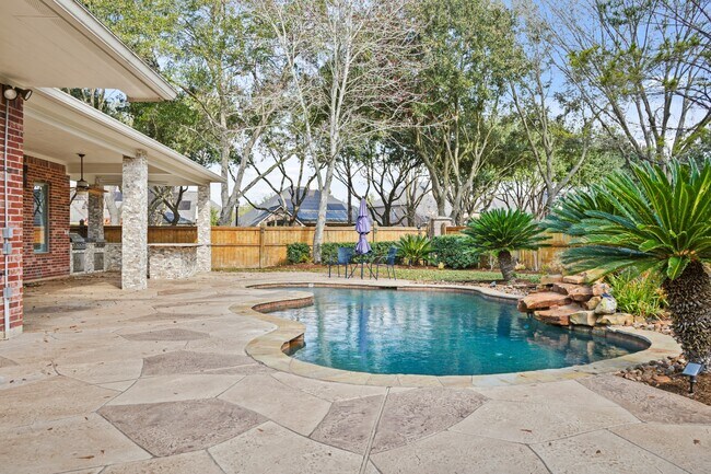 Photo - 6403 Middlelake Ct