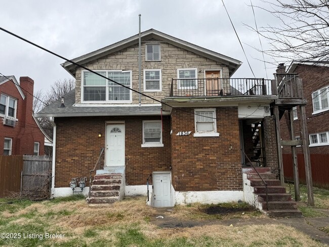 Photo - 1836 Algonquin Pkwy Unit 2