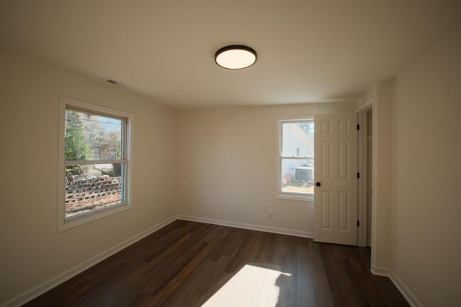 Photo - 4313 Wallace St