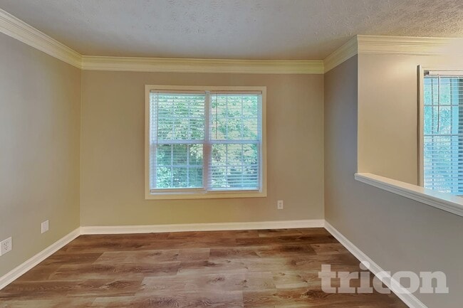 Photo - 1455 Enchanted Forest Dr