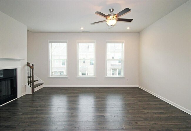 Photo - 1640 Coasta Way