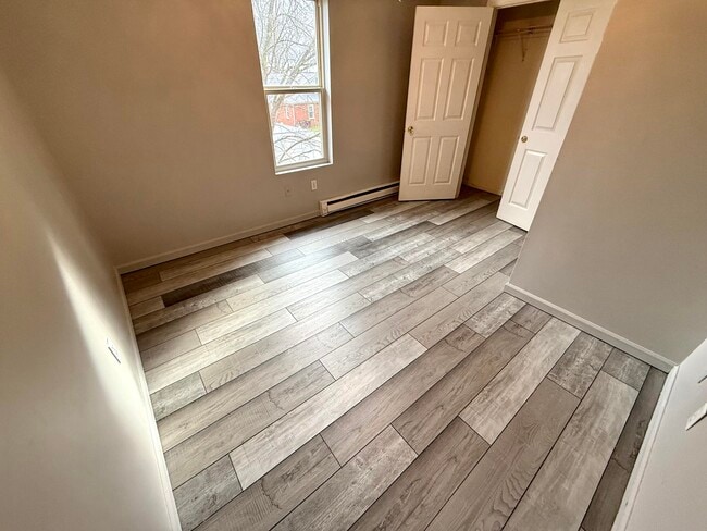 Photo - 307 N Maple St Unit 6