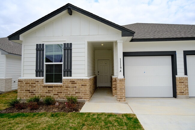 Photo - 1119 Stone Vly Rd Unidad A