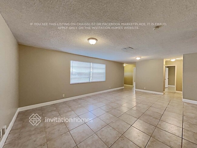 Photo - 4389 Violet Cir