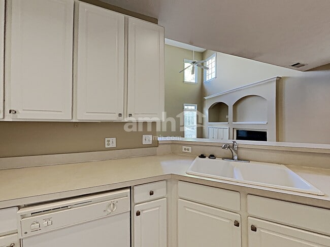 Photo - 2175 Carlysle Cove Dr