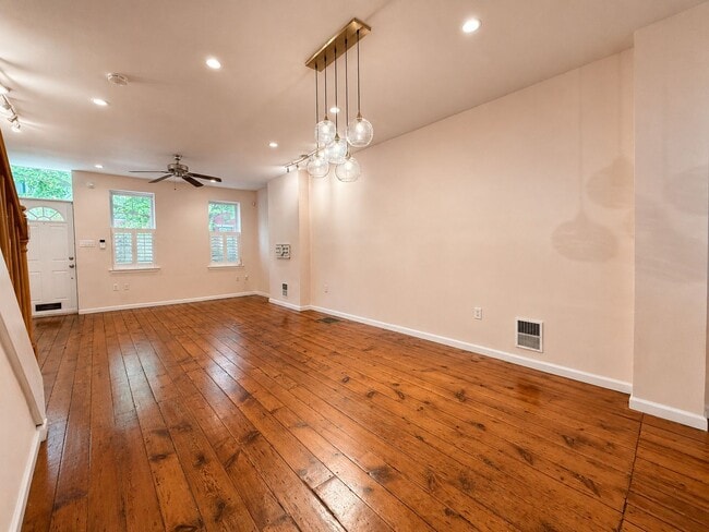 Photo - Spacious 2BR Townhome with Private Backyard in Graduate Hospital