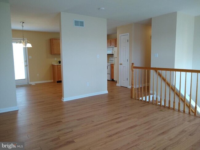 Photo - 110 Rawlings Ave