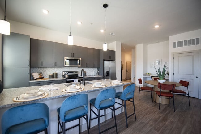 Solis Gainesville apartments — community photo