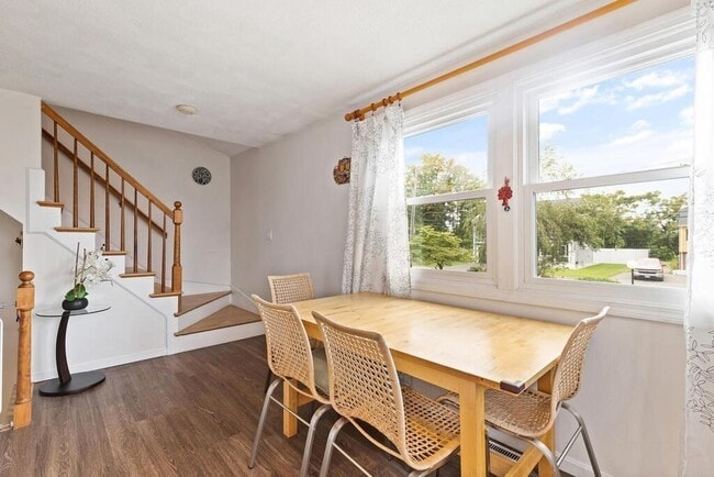 Photo - 13 Circuit Ln