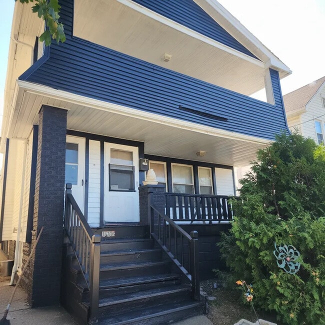 Photo - 13706 Coit Rd