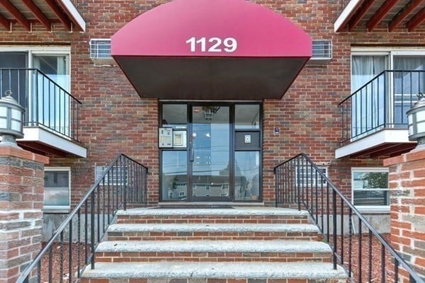 Building Photo - 1129 N Shore Rd Unit 2D Rental