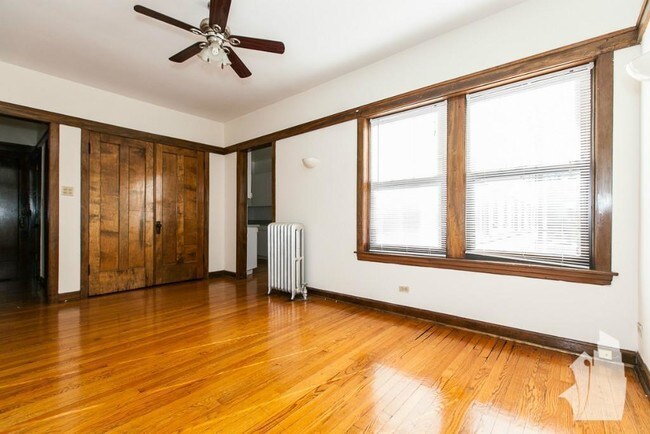 816 W Waveland Ave Unit 19