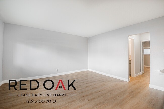 Photo - 927 Daisy Ave Unit 2