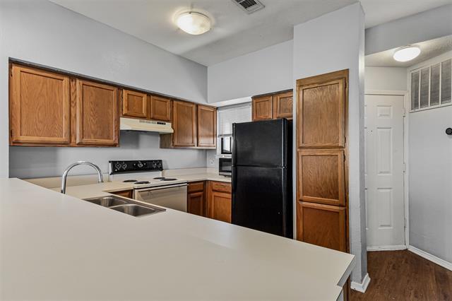 Photo - 276 Henry Chandler Dr