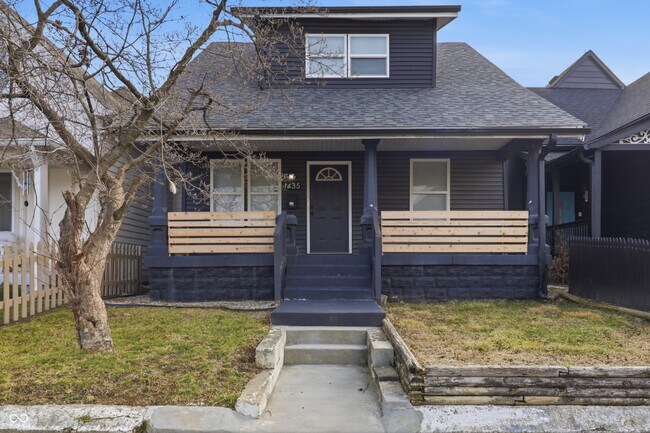 Photo - 1435 S Illinois St