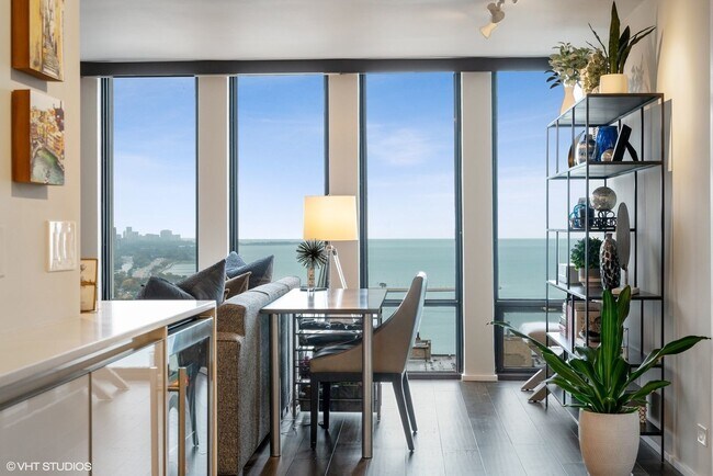 Photo - 200 E Delaware Pl Unit 32B