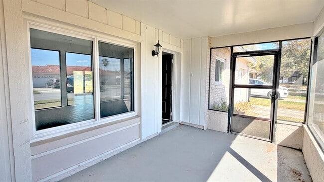 Photo - 5523 Westbrook Dr