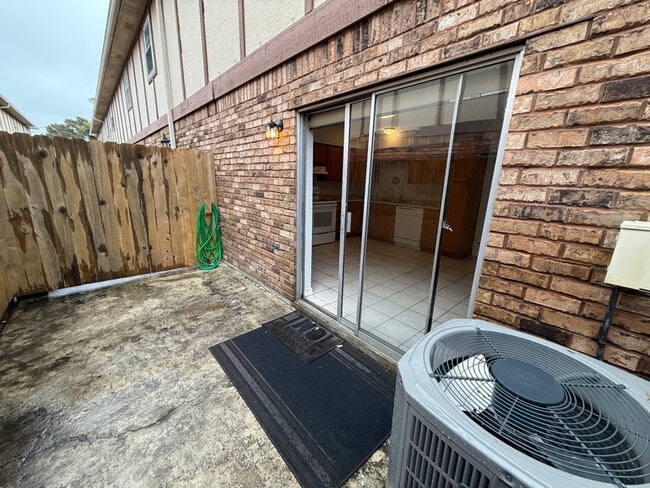 Photo - 4101 Delaware Ave