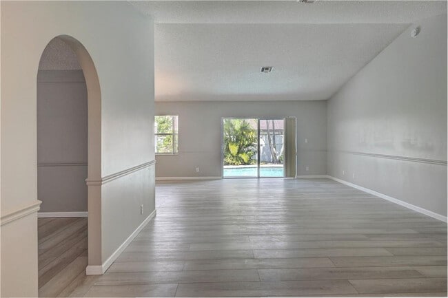 Photo - 7743 W Country Club Blvd