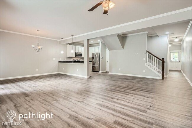 Photo - 3 br, 2.5 bath House - 1965 Newfort Drive ...