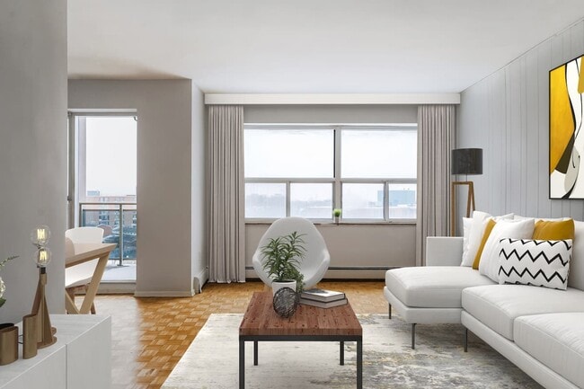 Photo - Mona Lisa Apartments