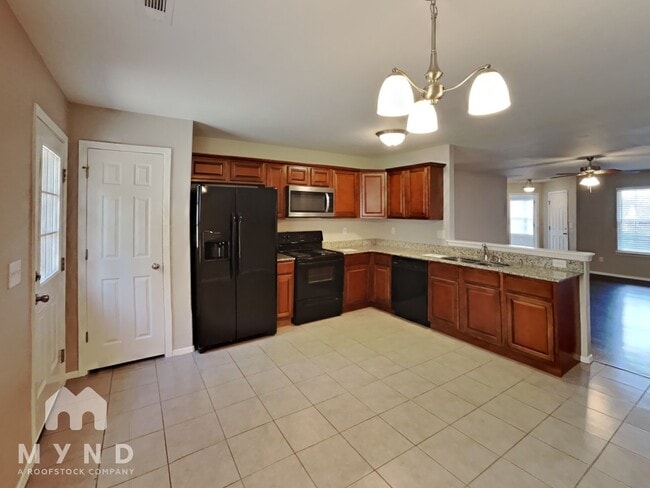 Photo - 1121 Sundowner Ranch Ave