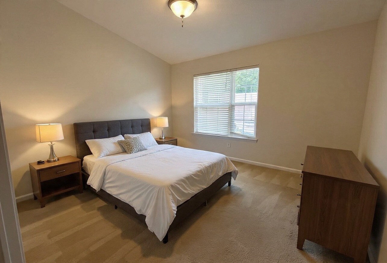 Photo - 6941 Rogers Point