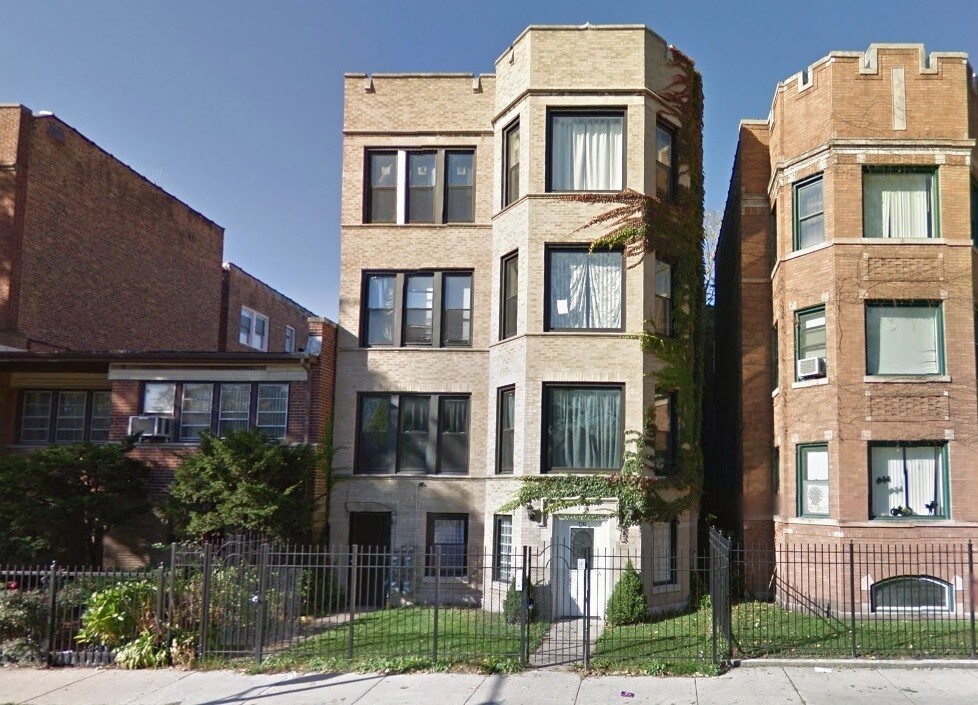 Building Photo - 7742 S Colfax Ave