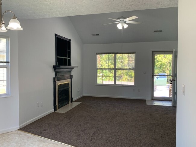 Photo - 1731 Snapp Rd