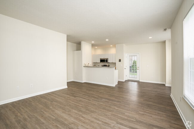 2BR, 2BA - 1,200SF - Living Room