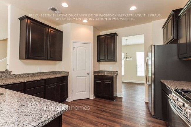 Photo - 206 Sassafras Rd