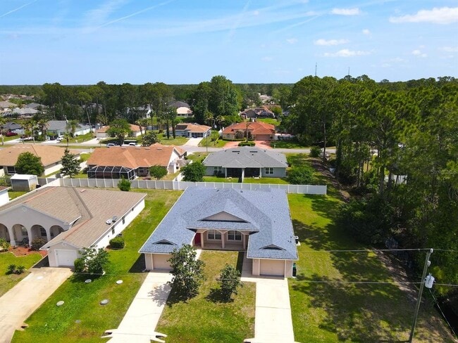 Photo - 14 Buttonwood Ln