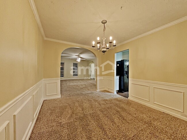 Photo - 5815 Millstone Dr