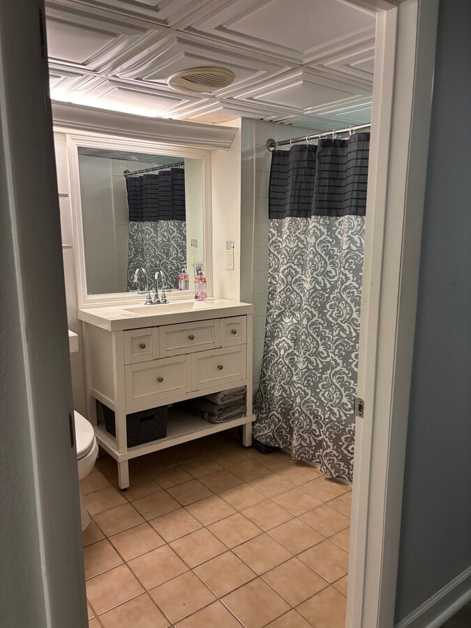 Photo - 151 E Washington St