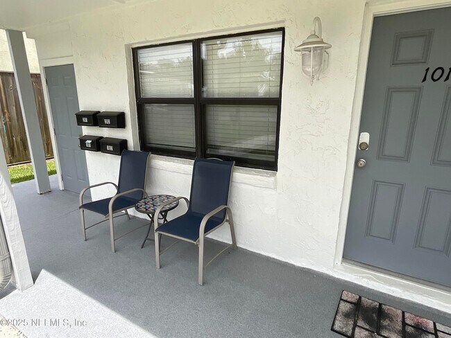 Photo - 318 Arricola Ave Unit 103