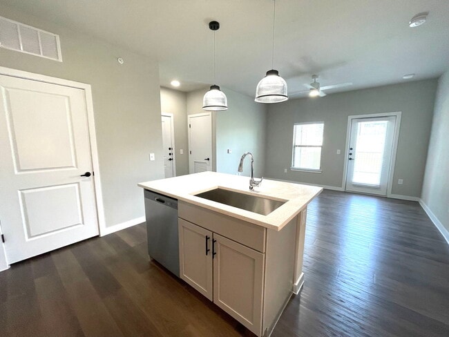 Photo - 6901 Co Rd 110 Unidad 4146 Rental