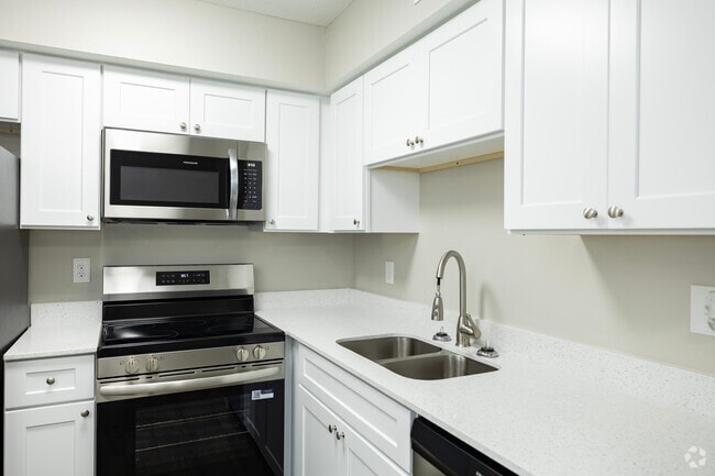 Apartamento rehabilitado de 1 dormitorio y 1 baño - 667 pies cuadrados - Cocina