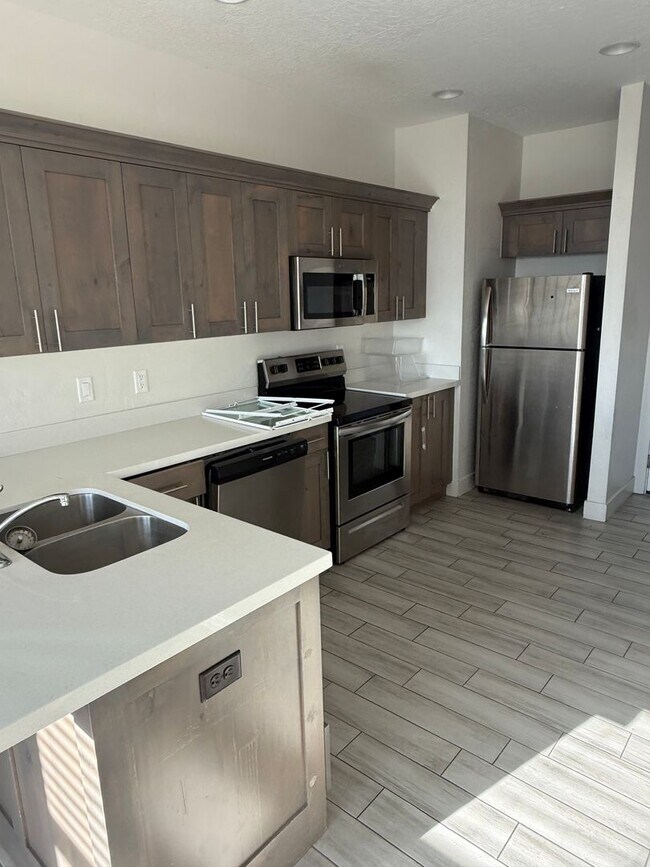 Photo - Beautiful town home with central air and a 2 car garage