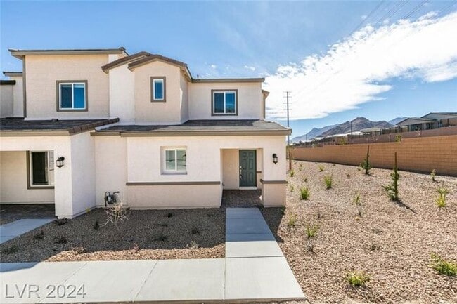 Building Photo - COMING SOON - Ready no later than the begi... Rental