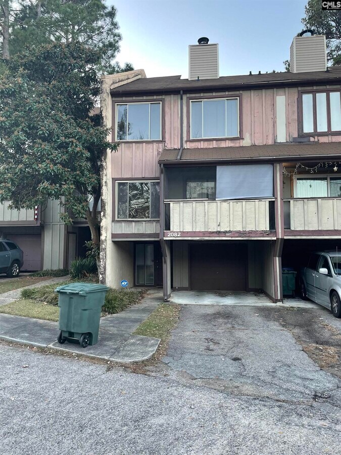 Photo - 2082 Watermark Pl