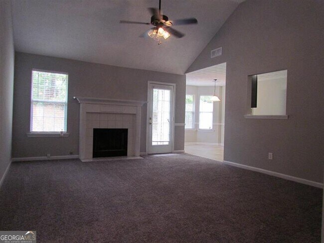 Photo - 706 Beaver Run Trce