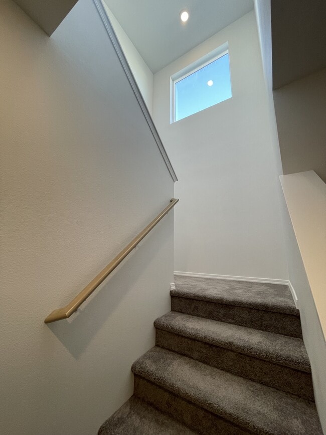 Photo - 1334 N Wilhelm Wy