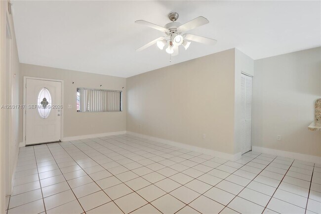 7732 W 29th Way Unidad 102