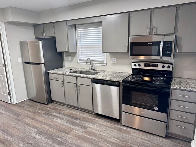 Photo - Stunning 2-bedroom, 2 -bathroom Apartment