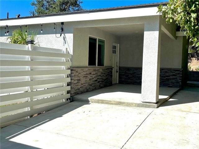 Building Photo - 6554 Kinlock Ave Rental